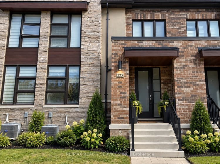 225 Coronation Road