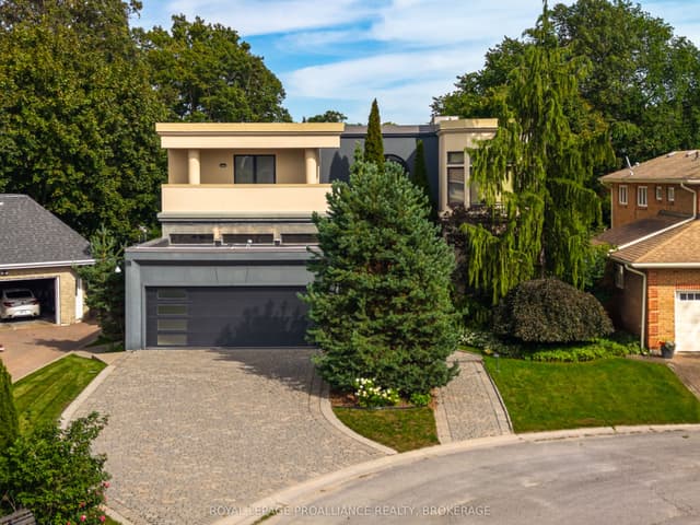 Detached at 3 Authors Lane, Kingston, ON K7M 7W7