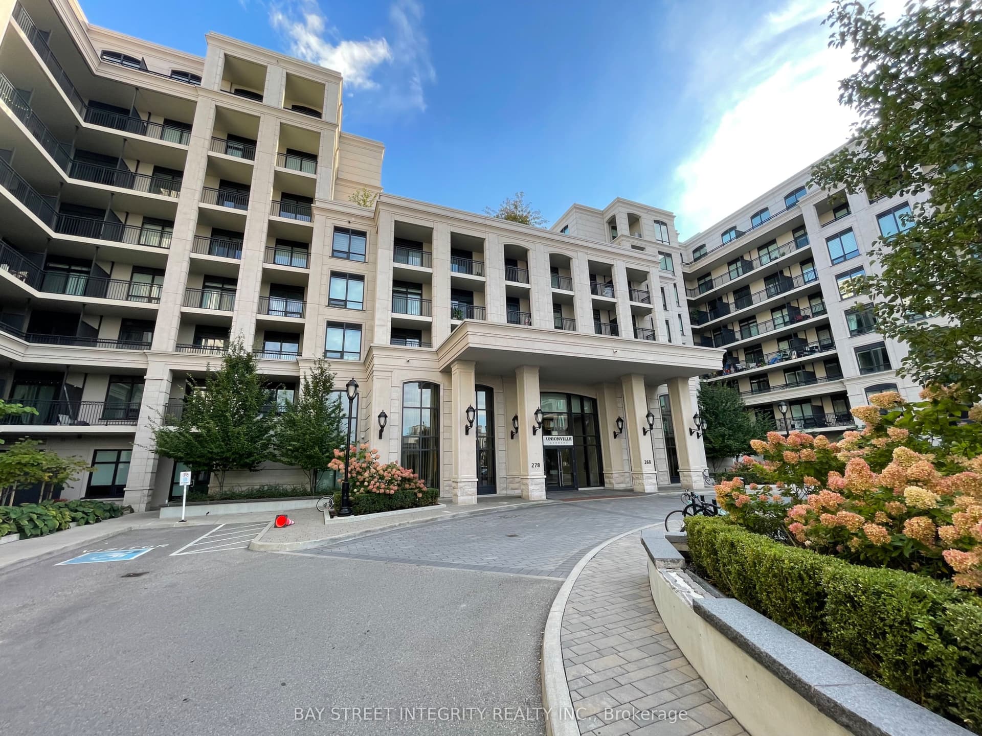 Suite 506W, Unit 506W · 268 Buchanan Dr