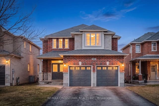 Detached at 996 BOOTH Avenue, Innisfil, ON L9S 0A4