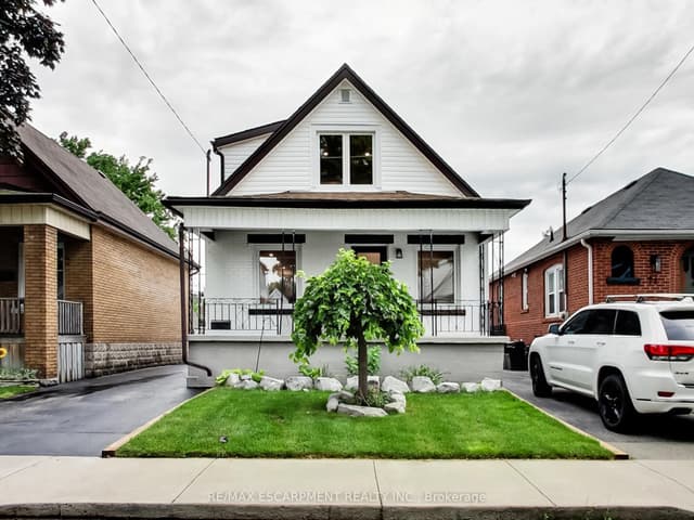 Detached at 67 Cope Street, Hamilton, ON L8H 5B1
