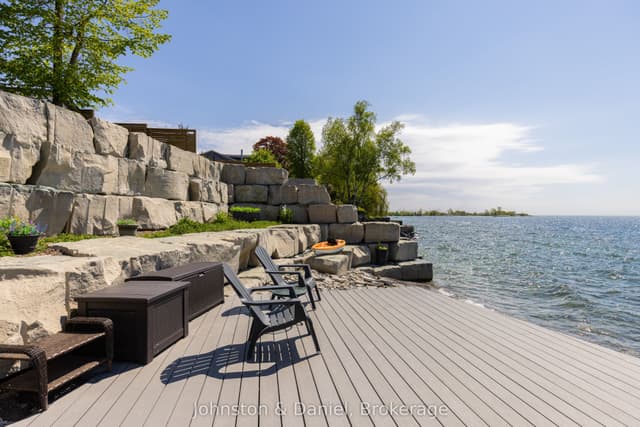 Detached at 99 Lake Promenade, Toronto, ON M8W 1A2, Toronto W06