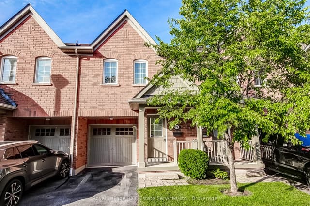 Condo Townhouse at 233 Duskywing Way 22, Oakville, ON L6L 0C5