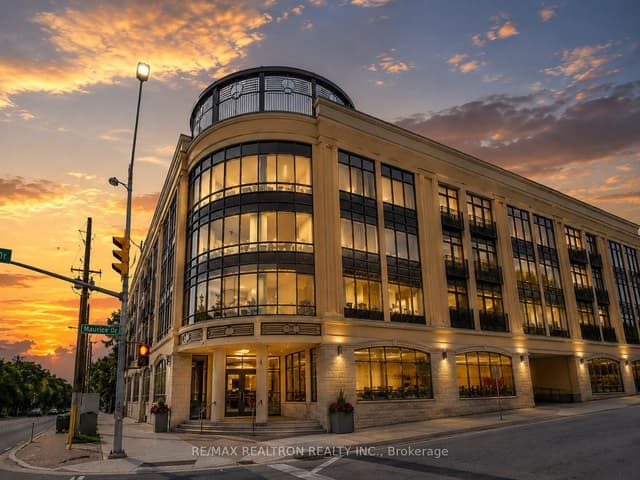 Condo Apartment at 205 Lakeshore Road W 201, Oakville, ON L6K 0H8