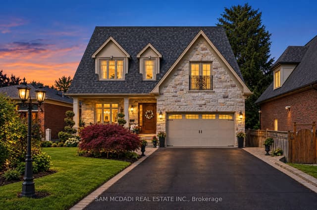 Detached at 2497 Sharon Crescent, Mississauga, ON L5C 1Y9