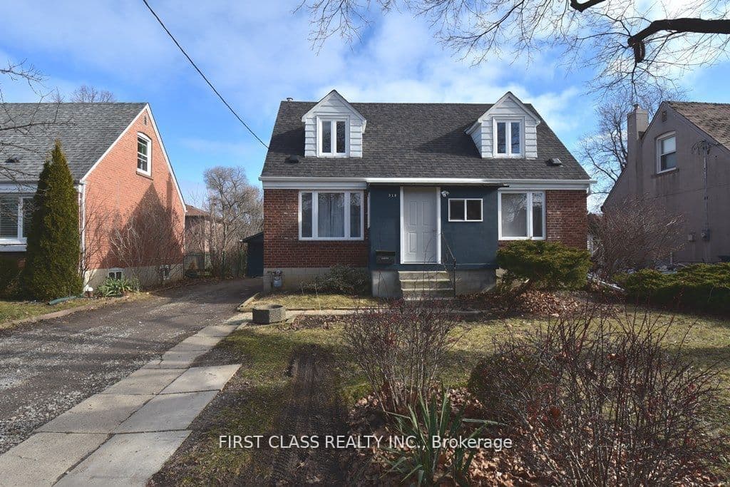Unit Front · 319 Senlac Rd