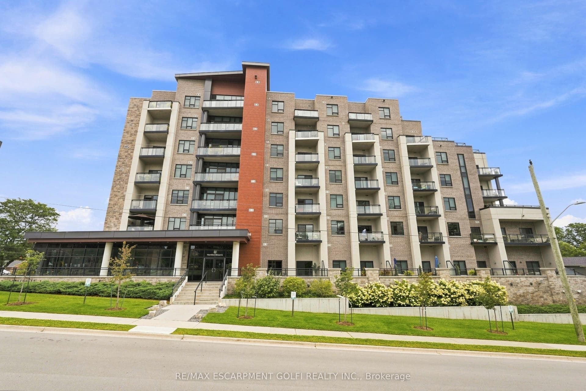 Suite 501 · Floor 5, Unit 501 · 30 Hamilton St S