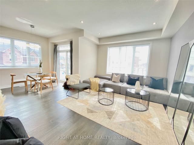 Att/Row/Townhouse at 42 Farley Lane, Hamilton, ON L9G 3K9