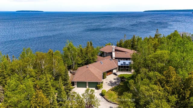 Detached at 28 Elgin Street, Northern Bruce Peninsula, ON N0H 2R0