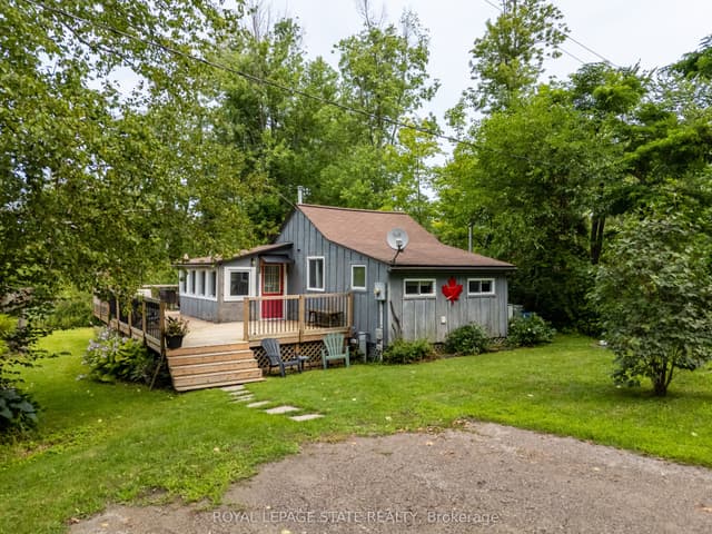 Detached at 716 Sandy Bay Road, Haldimand, ON N1A 2W6