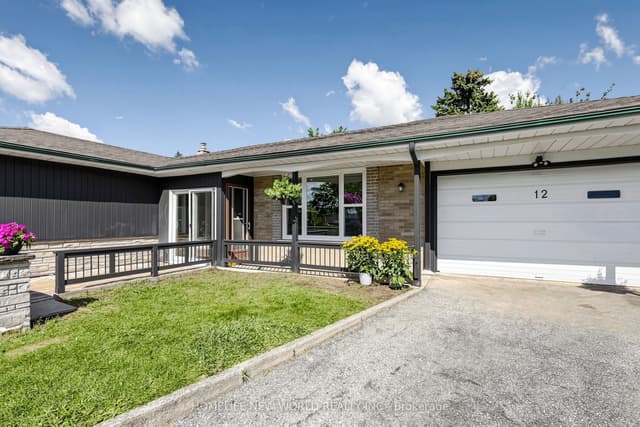 Detached at 12 Greyfriar Court, Toronto, ON M3N 2A9, Toronto W05