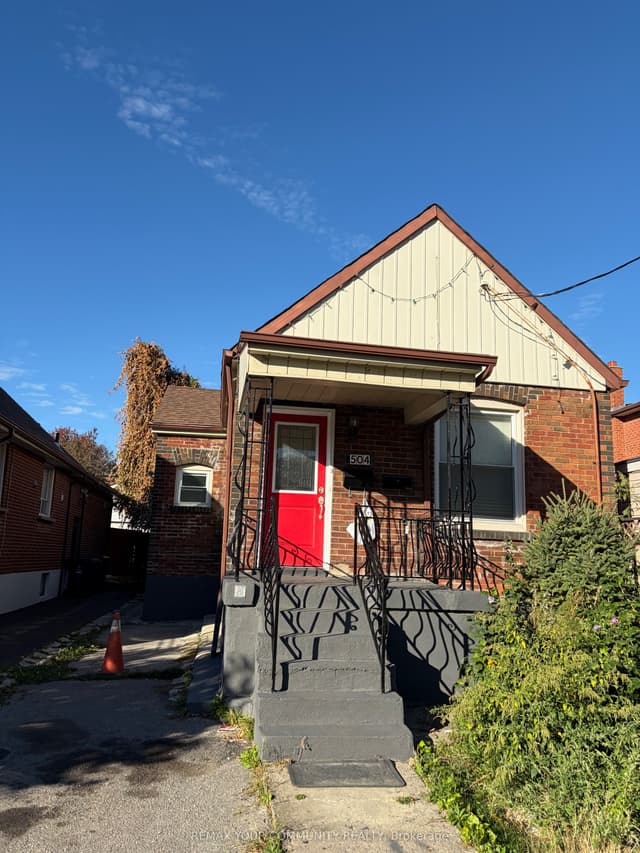 Detached at 504 Caledonia Road Main, Toronto, ON M6E 4V2, Toronto W03