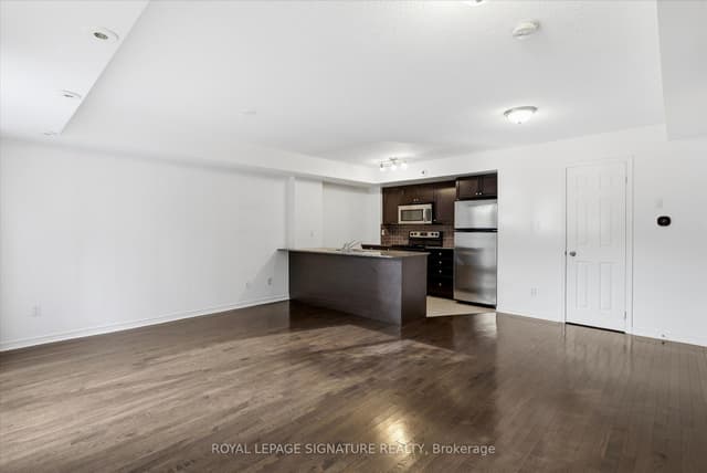 Condo Townhouse at 5 Elsie Lane TH135, Toronto, ON M6P 3N3, Toronto W02