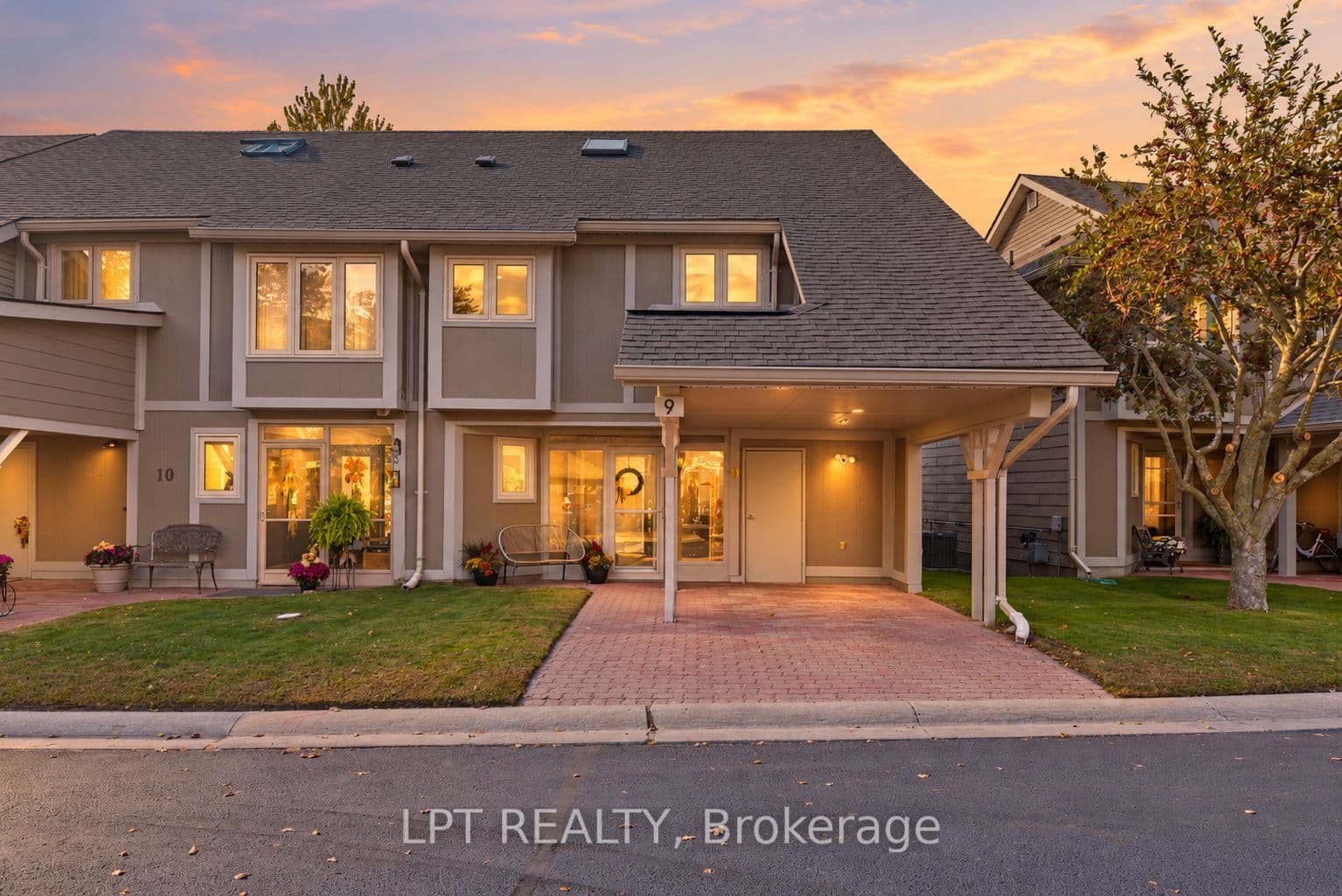 9 Davy Point Cir, 9 Davy Point Cir