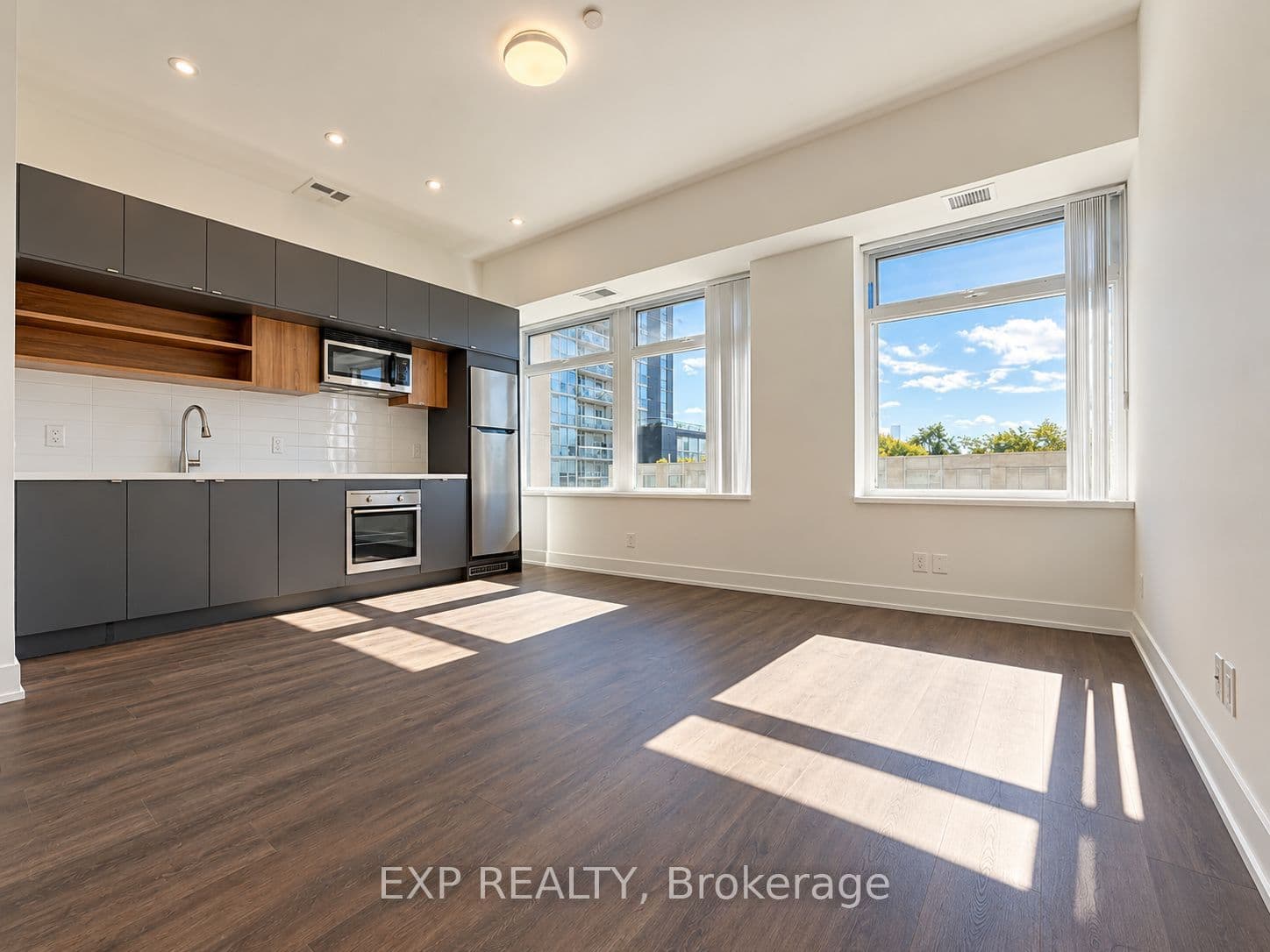 Suite 315 · Floor 3, Unit 315 · 111 St Clair Ave W