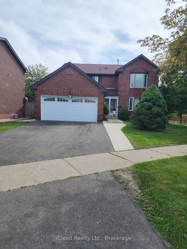 Detached at 60 Torrance Woods, Brampton, ON L6Y 2V1