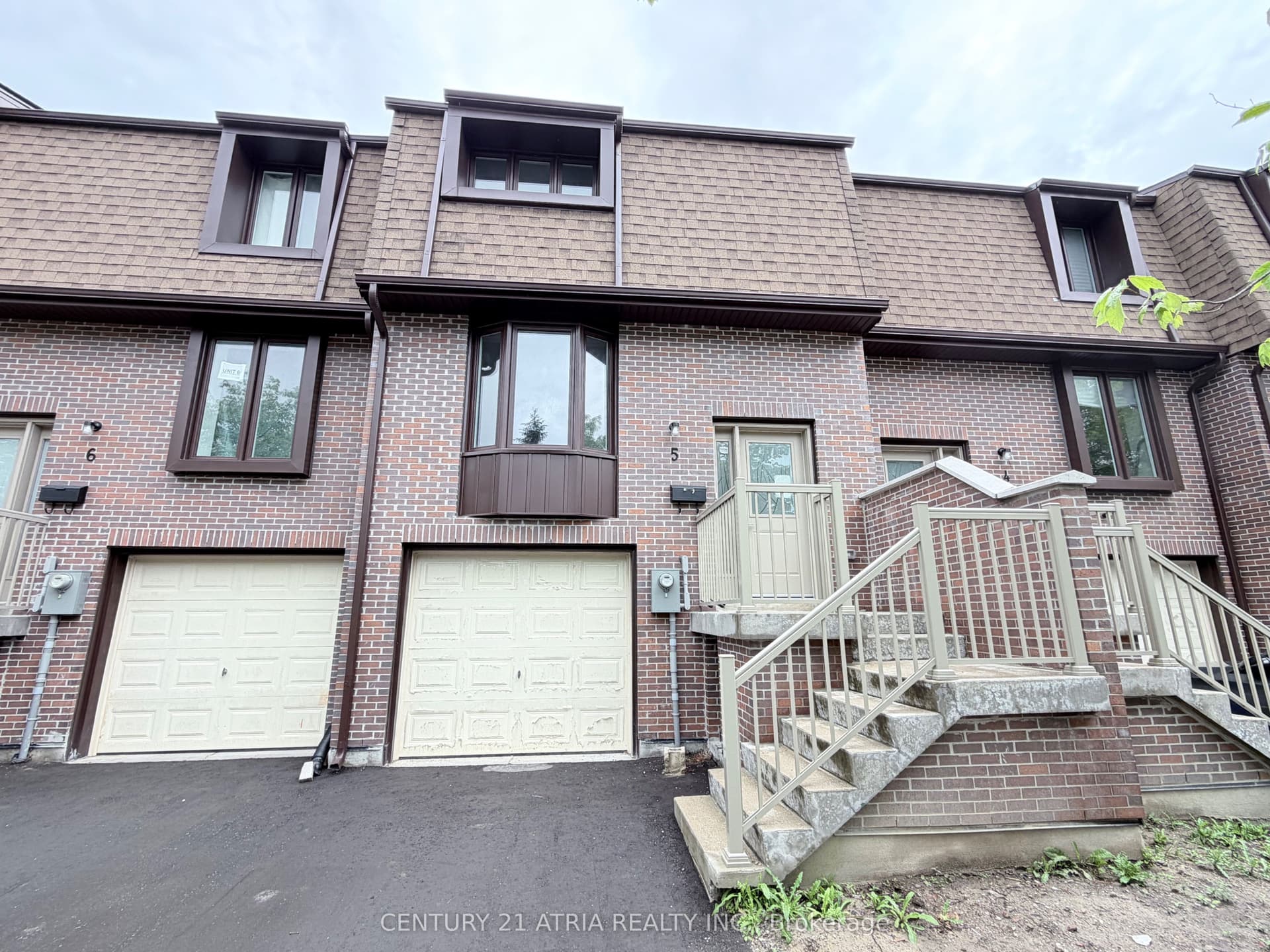 Suite 5, Unit 5 · 11 Plaisance Rd