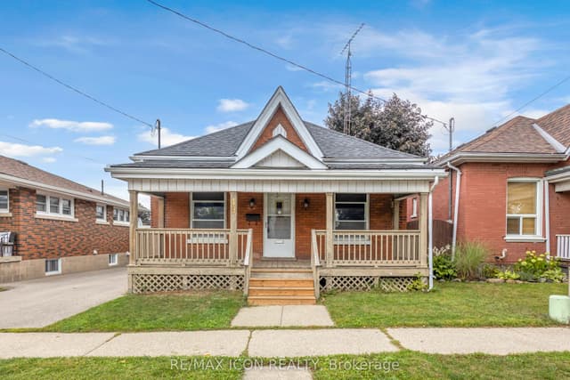 Detached at 49 Mintern Avenue, Brantford, ON N3S 1K9