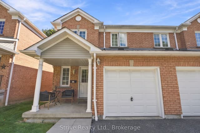 Condo Townhouse at 10 Bassett Boulevard E 174, Whitby, ON L1N 9C7