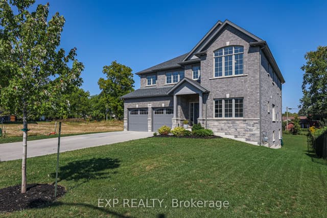 Detached at 3608 Carolinia Court, Fort Erie, ON L0S 1N0