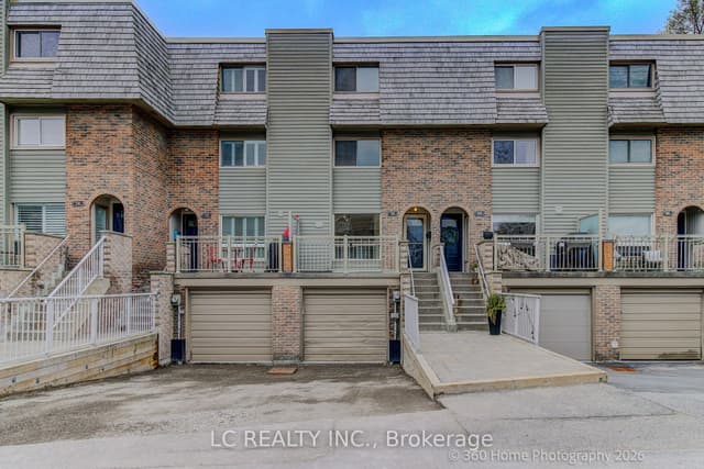 Condo Townhouse at 70 Dutch myrtle Way, Toronto, ON M3B 3K8, Toronto C13