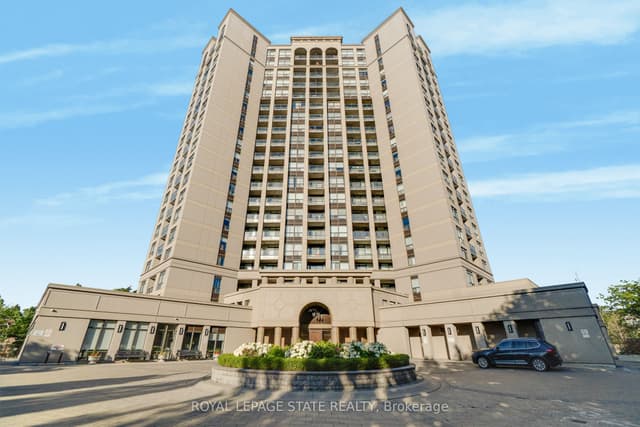 Condo Apartment at 220 Forum Drive 301, Mississauga, ON L4Z 4K1
