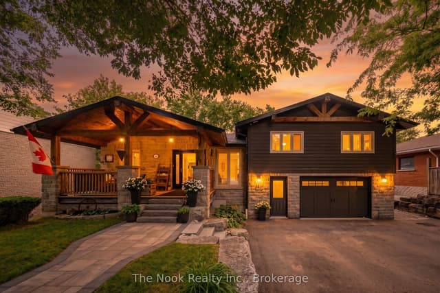 Detached at 44 Bagot Street, Whitby, ON L1M 1A1