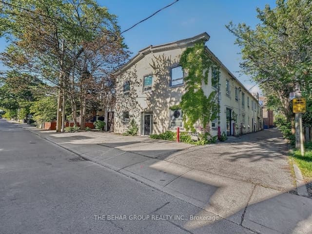 Detached at 65 Bellwoods Avenue, Toronto, ON M6J 3N4, Toronto C01