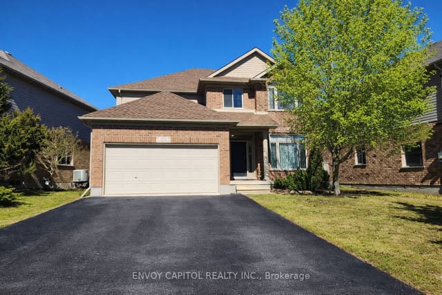 Detached at 402 Palamino Place, Waterloo, ON N2K 4K5