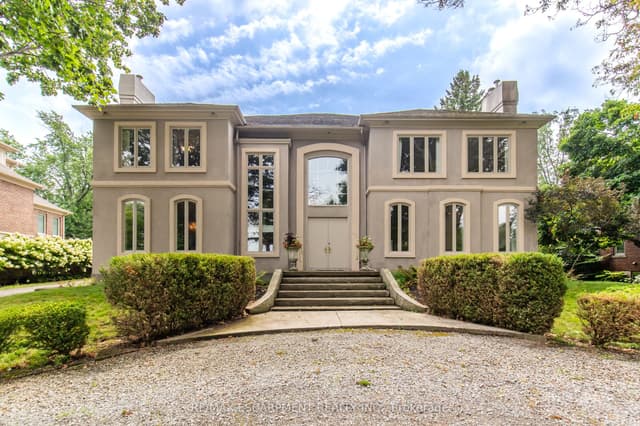 Detached at 1019 Scenic Drive, Hamilton, ON L9C 1H8