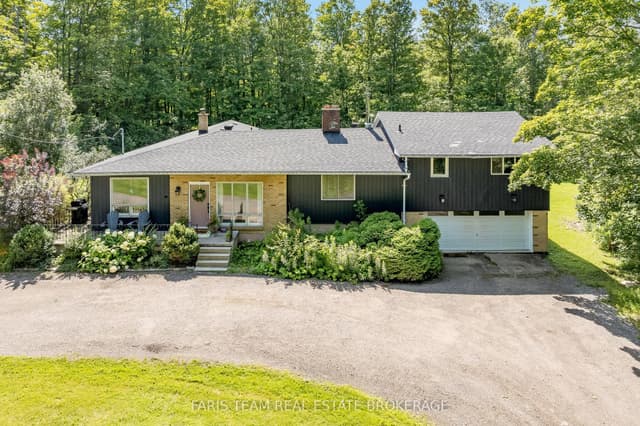 Detached at 17956 Warden Avenue, East Gwillimbury, ON L0G 1V0