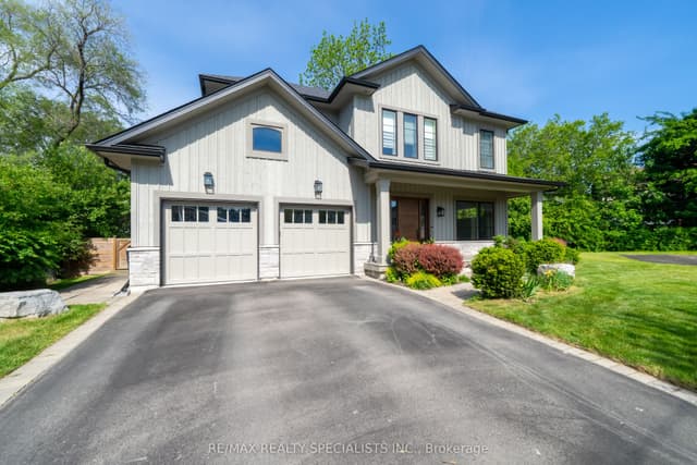 Detached at 18 Florence Drive, Oakville, ON L6K 1V6