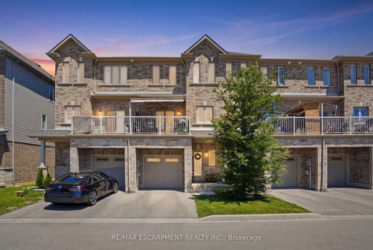 27 Crossings Way