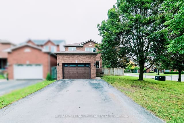 Detached at 70 Fry Crescent, Clarington, ON L1C 4Y3