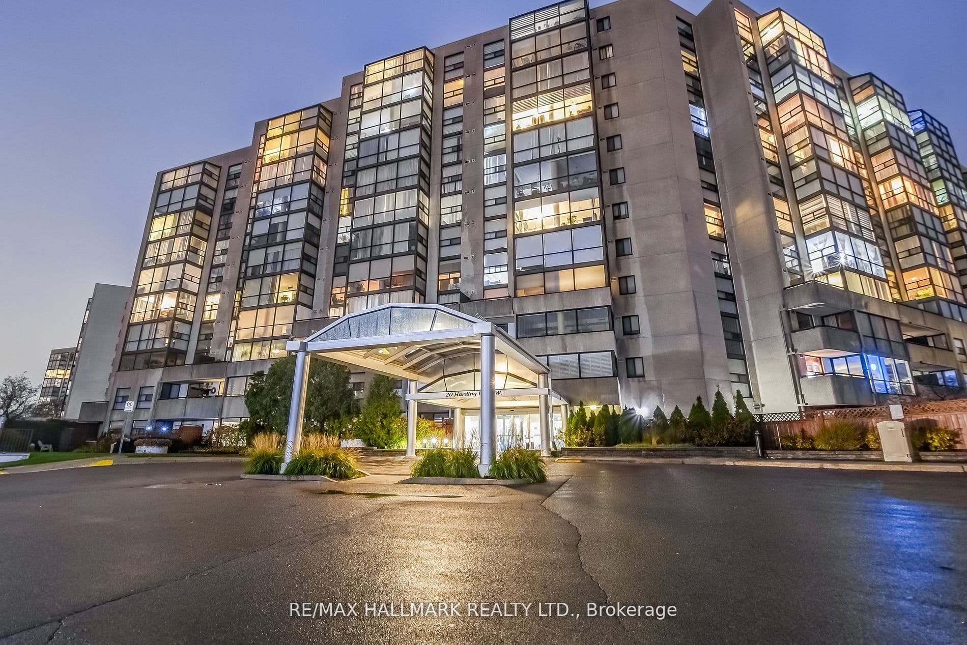 Suite 1211 · Floor 12, Unit 1211 · 20 Harding Blvd W