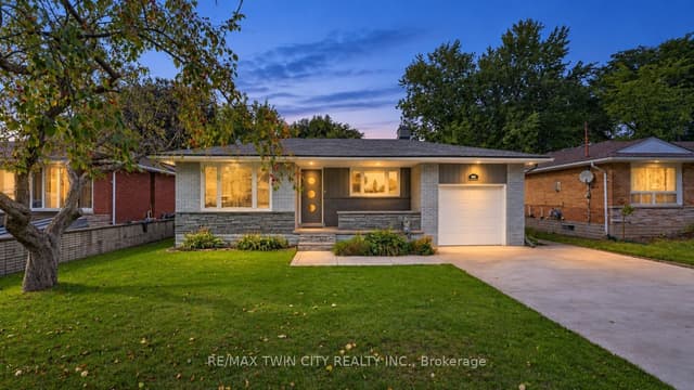 Detached at 106 Kenneth Avenue, Kitchener, ON N2A 1W2