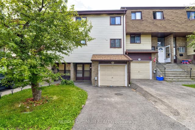 Condo Townhouse at 180 Mississauga Valley Boulevard 152, Mississauga, ON L5A 3M2