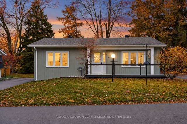 Detached at 15 Cherrywood Lane, Innisfil, ON L9S 1M9