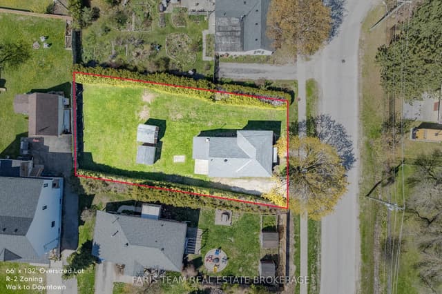 Detached at 32 Lorne Avenue, Collingwood, ON L9Y 2B6