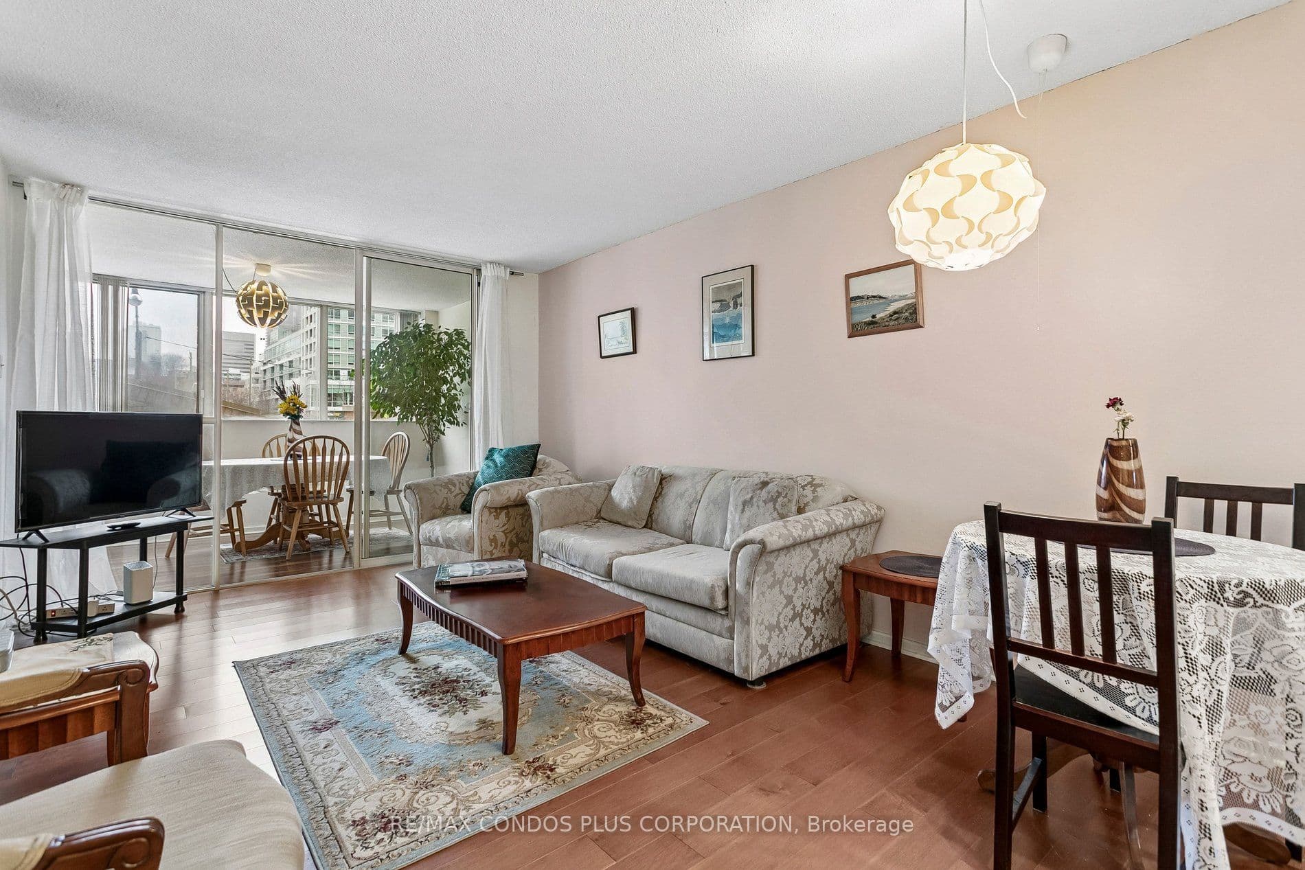 Suite 204 · Floor 2, Unit 204 · 15 Maitland Pl