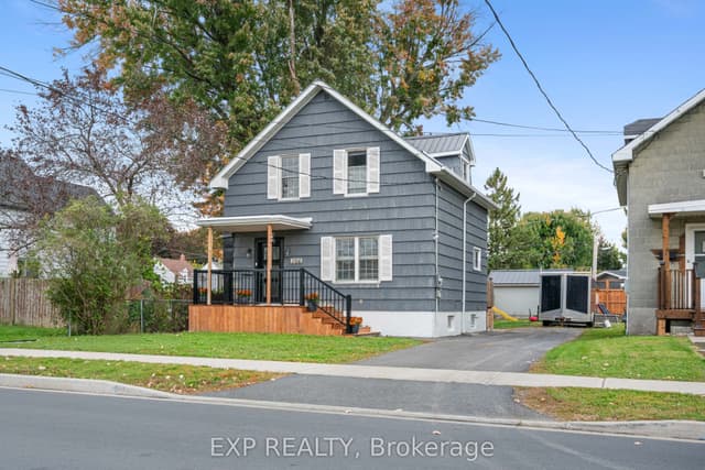 Detached at 206 W Fifth Street W, Cornwall, ON K6J 2V1
