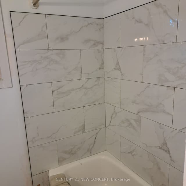 Investment at 580 Digby Avenue, Oshawa, ON L1G 1W6