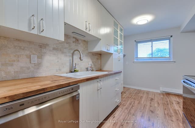 Condo Townhouse at 120 Nonquon Road 34, Oshawa, ON L1G 7E6