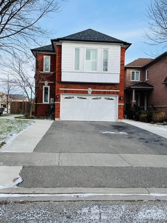 Detached at 80 Loons Call Crescent (Upper portion), Brampton, ON L6R 2G4