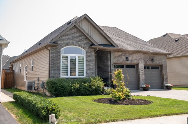 Detached at 4073 Village Creek Drive, Fort Erie, ON L0S 1S0