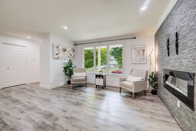 Detached at 85 Foxhunt Road, Waterloo, ON N2K 2R8