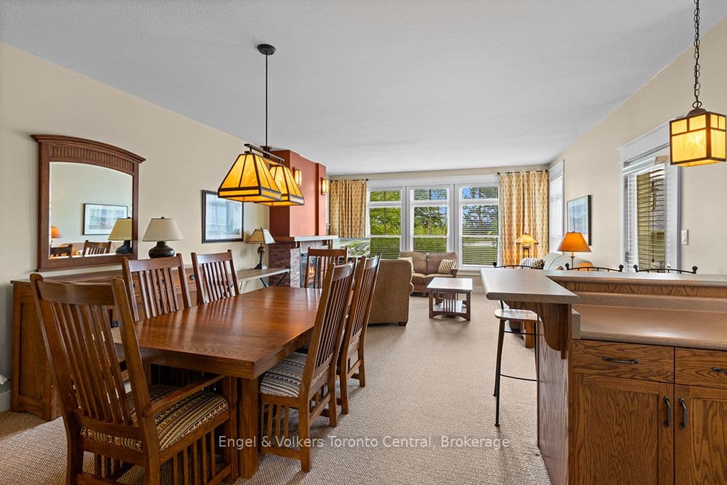 Suite 122 · Floor 1, Unit 122 · 125 Fairway Crt