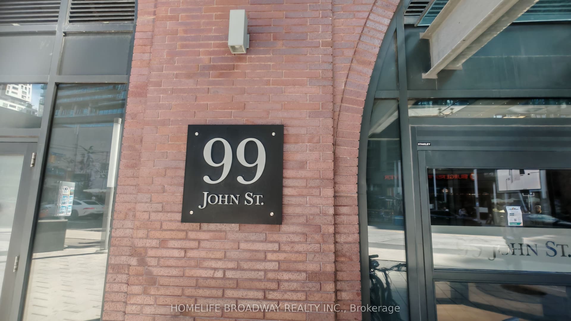 Suite 1506 · Floor 15, Unit 1506 · 99 John St