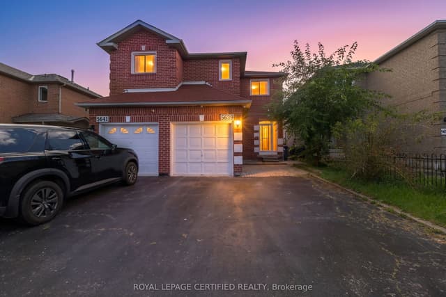 Semi-Detached at 5639 Whistler Crescent, Mississauga, ON L4Z 3R7