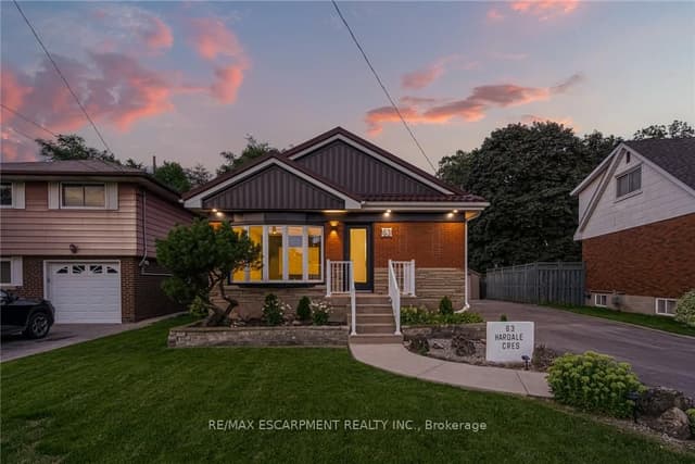 Detached at 63 HARDALE Crescent, Hamilton, ON L8T 1X9